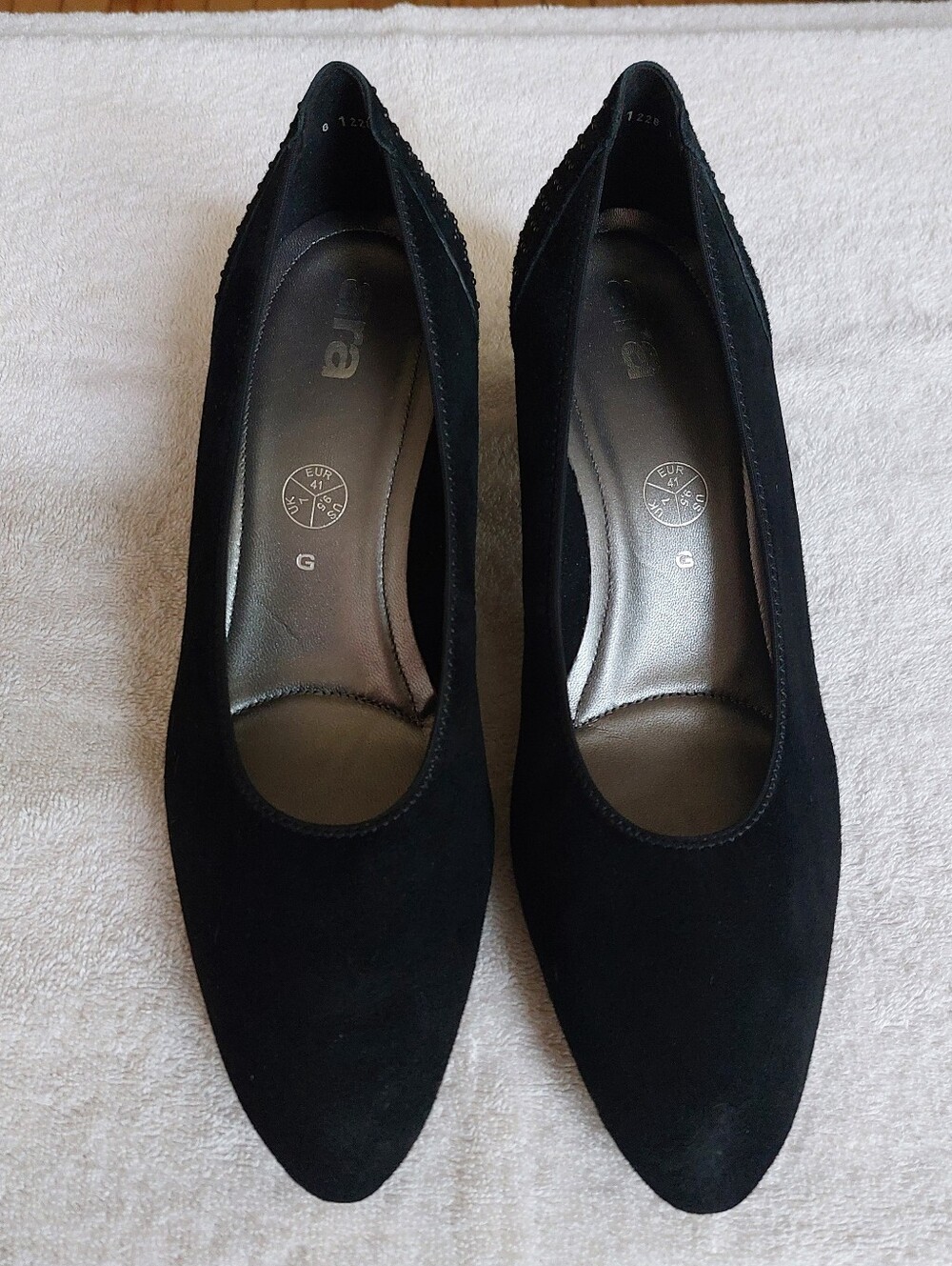Ara suede 2-inch block-heel micro-studded cushioned black pumps US9.5 =EU40 =UK7